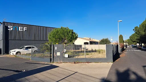 SNEF Nîmes à Garons