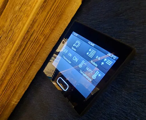 ET CONNEXION – Domotique et maison connectée