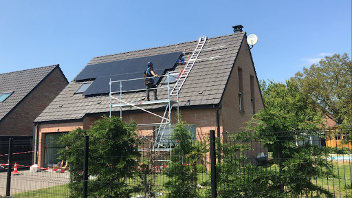 COURANT CONCEPT – Électricité générale | Installateur Panneaux Solaire Photovoltaïque RGE & Borne de recharge à Bermerain