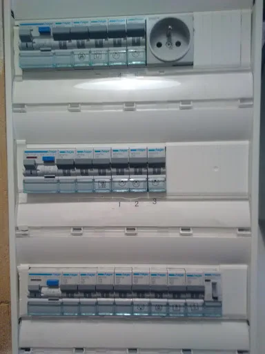 A ÉLECTRICIEN DÉPANNAGE 7/7