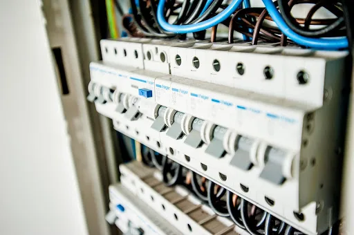 Pro électricien – Electricité générale à Nice