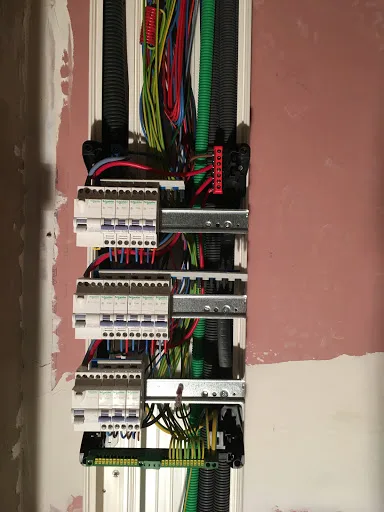 Aubance Électricité EURL à Brissac-Loire-Aubance