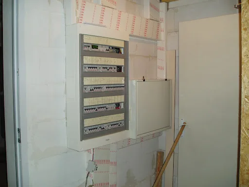 Tomeli électricité