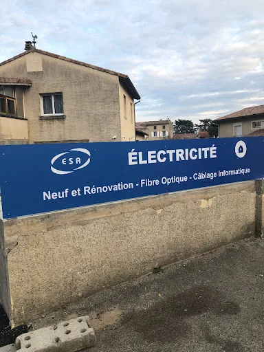 E-S-A. à Glun
