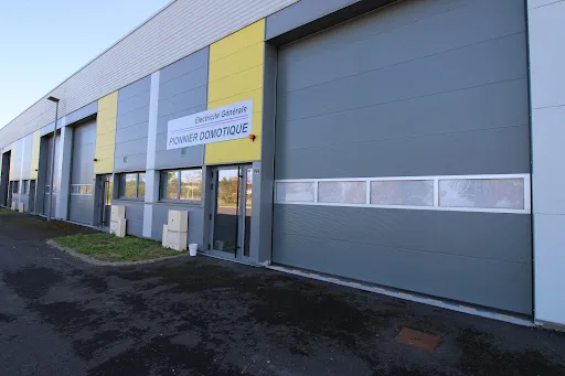 PIONNIER DOMOTIQUE Electricien Installateur Alarme Vidéosurveillance Panneaux solaire Photovoltaïque Borne de recharge à Beaumont-en-Véron