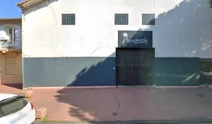 Adhoc – Electricité générale à Fréjus