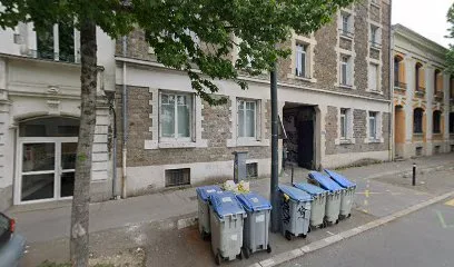Henze Nicolas à Nantes